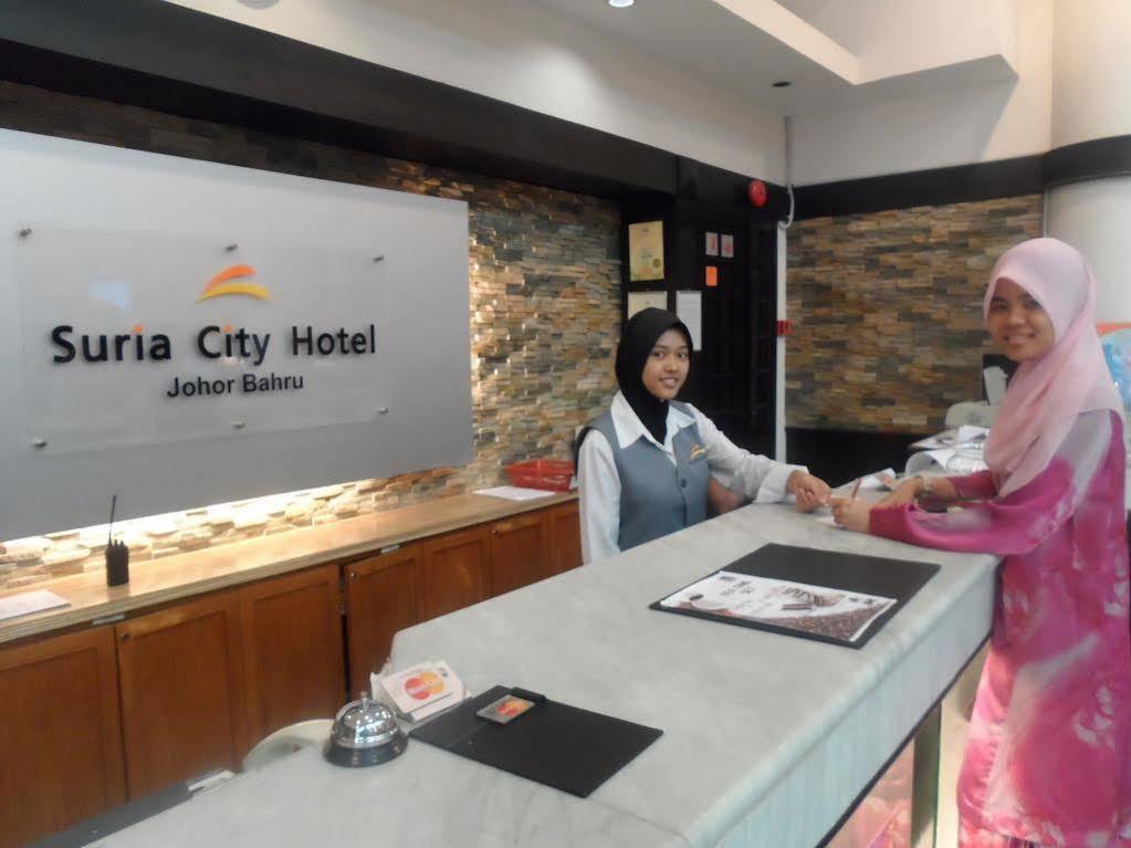 柔佛新山苏利亚尔雅酒店 外观 照片